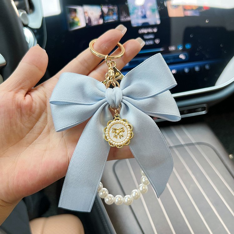 Bow keychain 