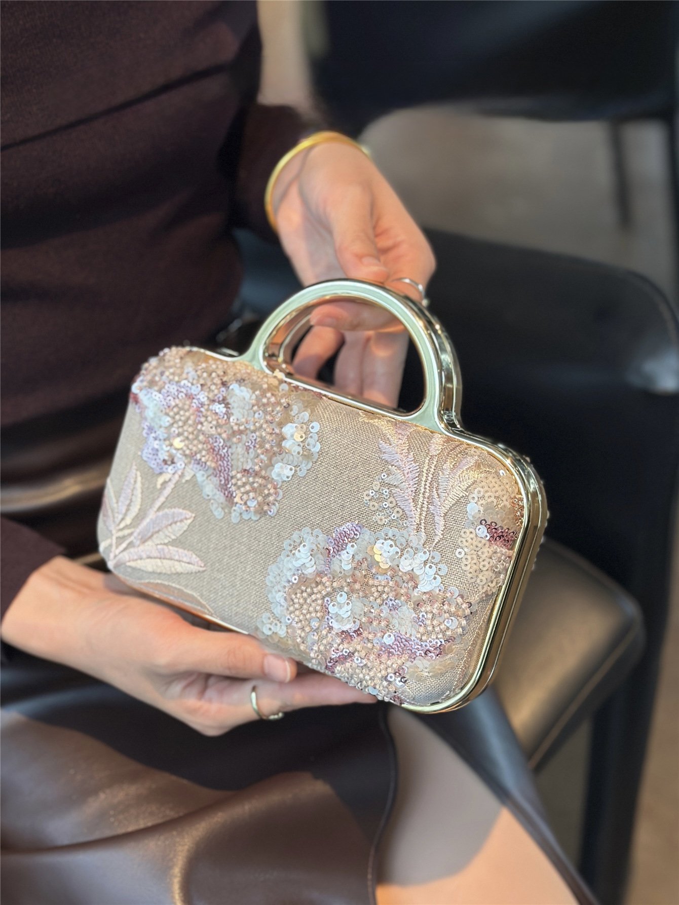 Rosé Sequin Meadow Minaudière