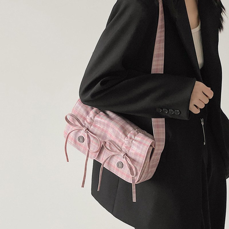 Bowline Clutch