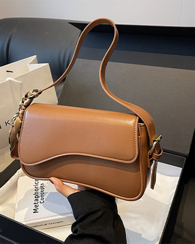 Chic Cross-body Bag - Image 2